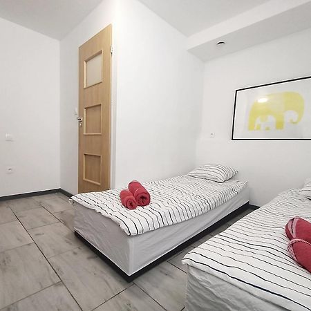 Firstroom กดัญสก์ ภายนอก รูปภาพ