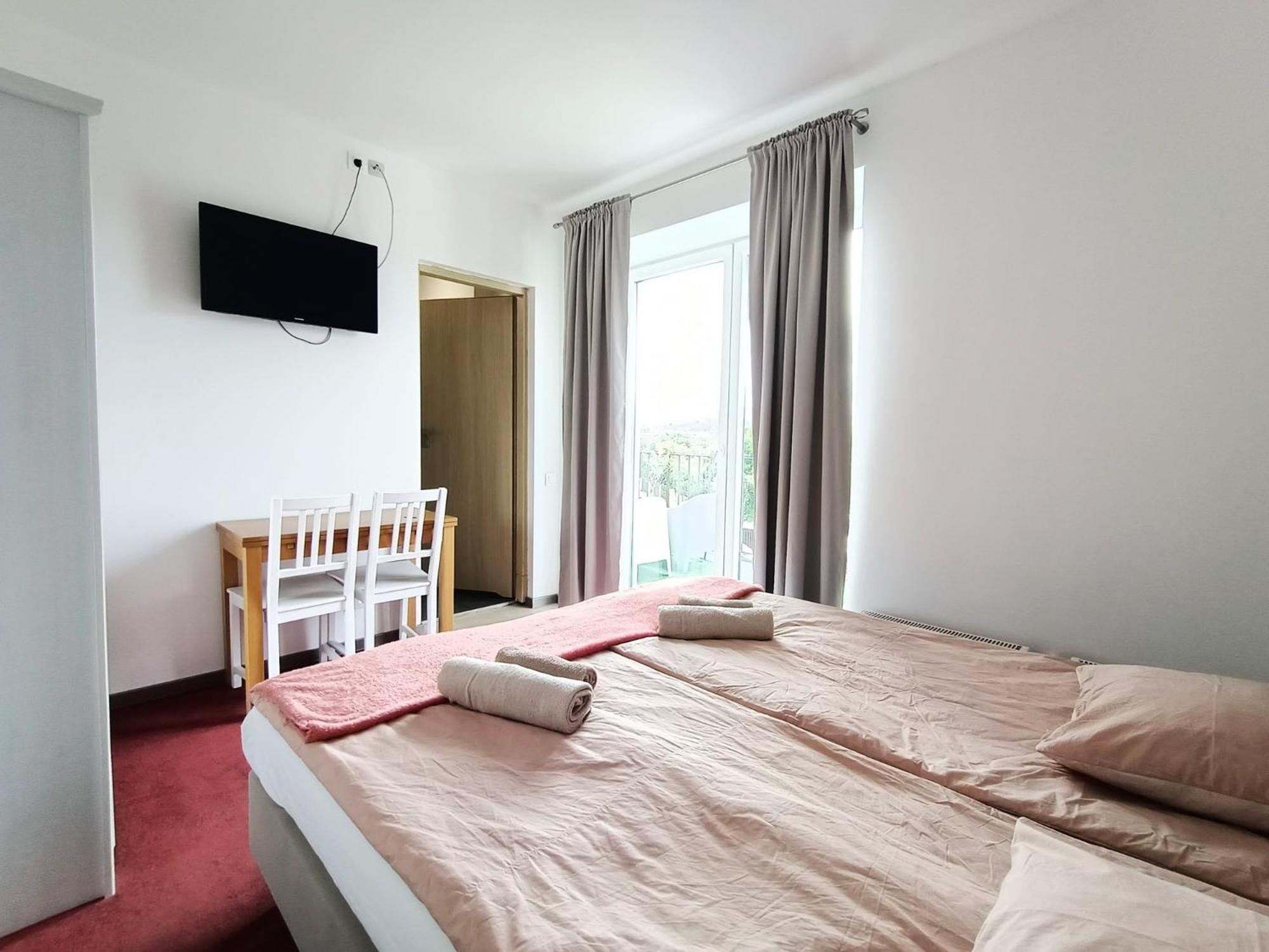 Firstroom กดัญสก์ ภายนอก รูปภาพ